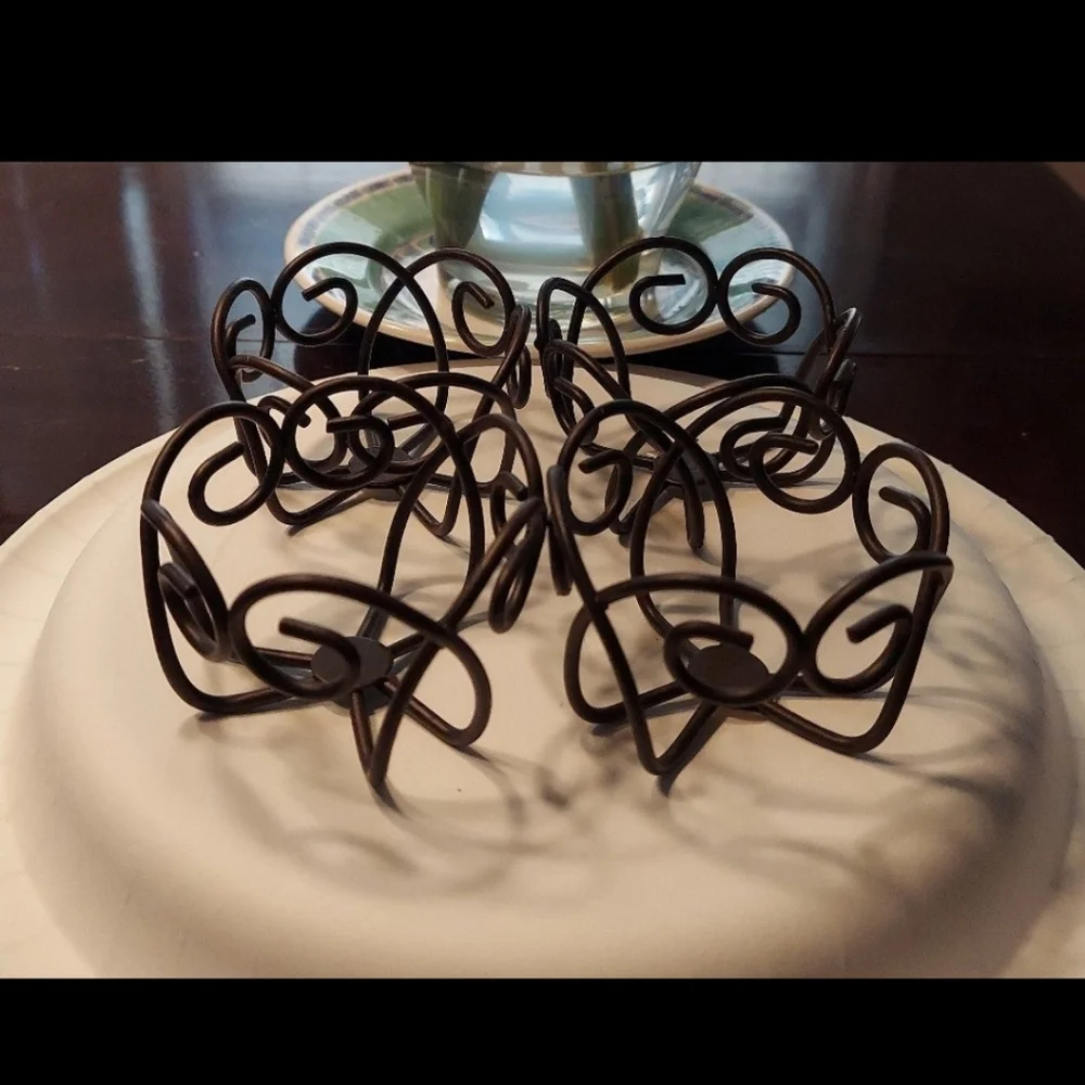 NWOT SOUTHERN LIVING ART DECO VOTIVE CANDLE HOLDER SET OF 4 METAL/GLASS